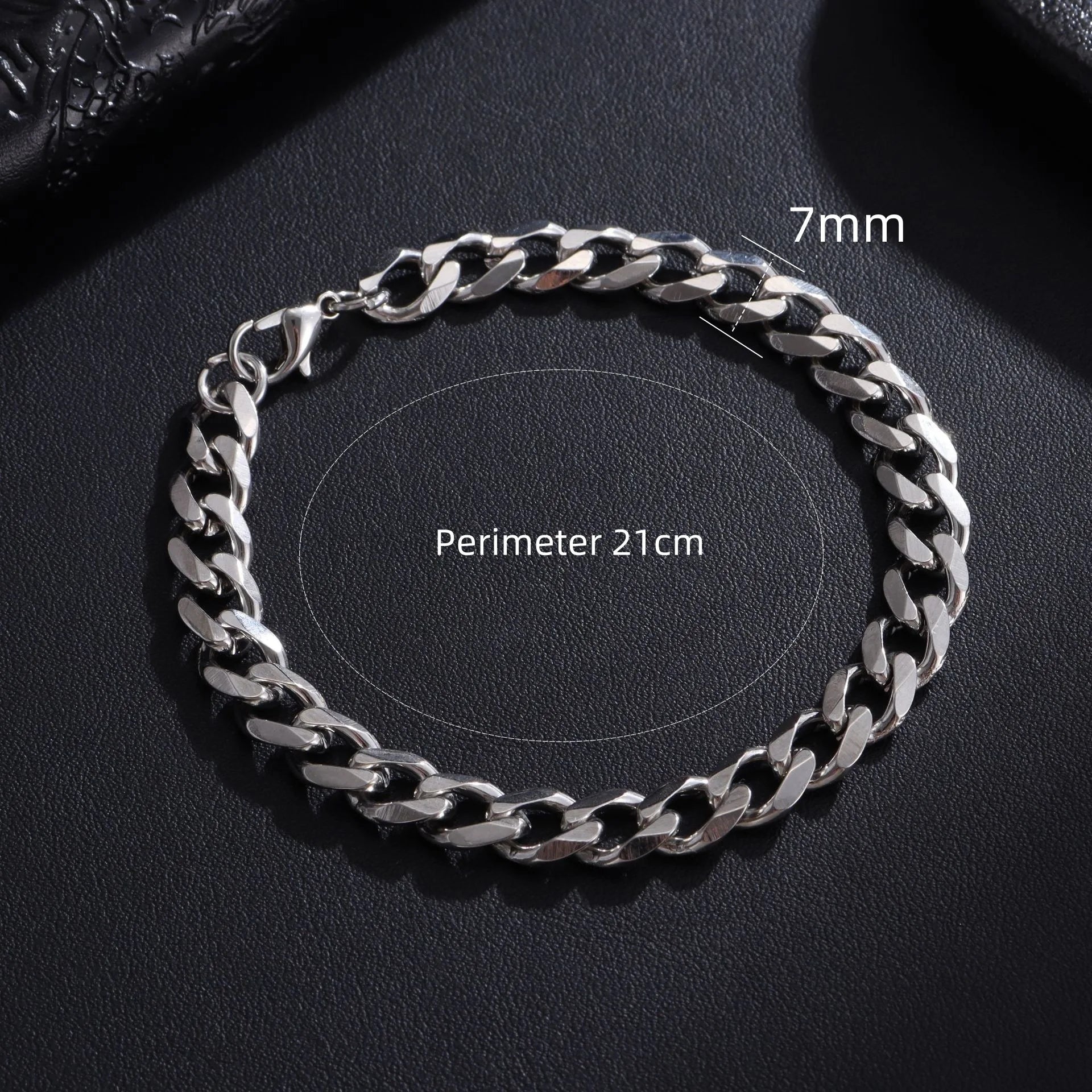 Bold Chain
