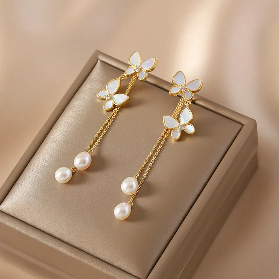 Romantic earring